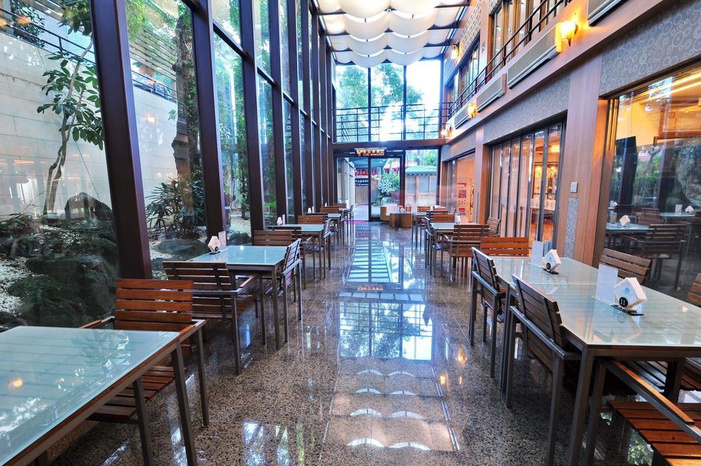 Art Spa Hotel Yilan Экстерьер фото