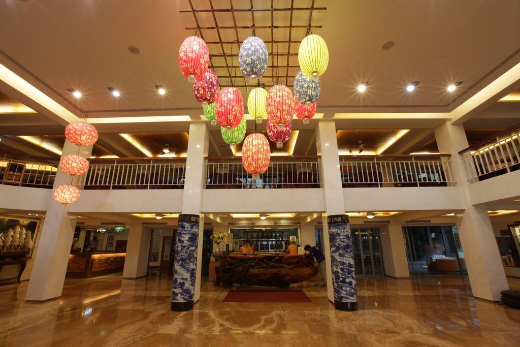 Art Spa Hotel Yilan Экстерьер фото