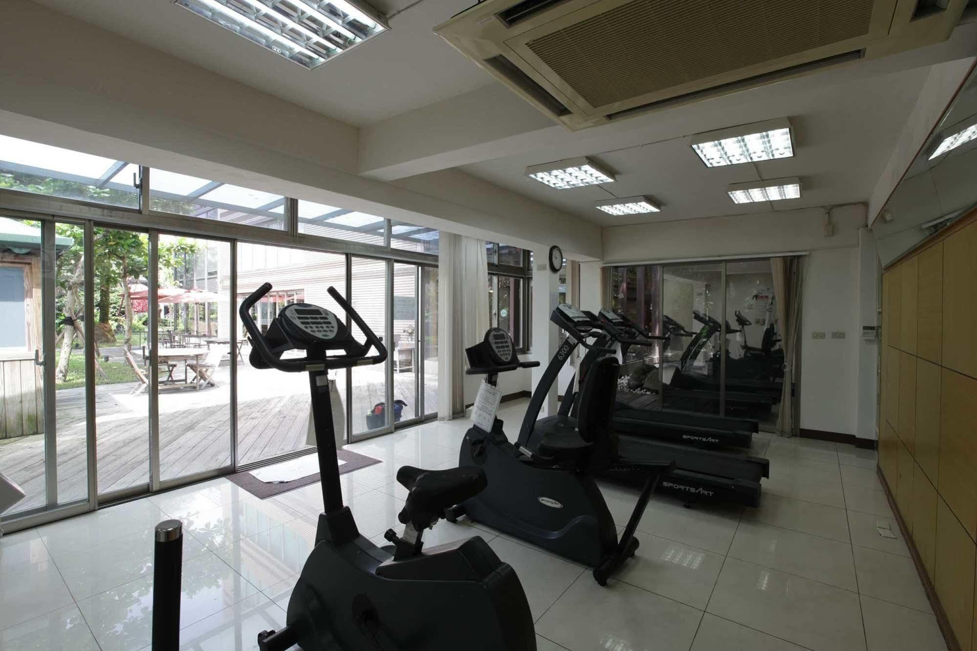 Art Spa Hotel Yilan Экстерьер фото